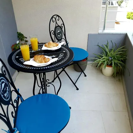 Apartment Orchid Seaview With Garage Parking *