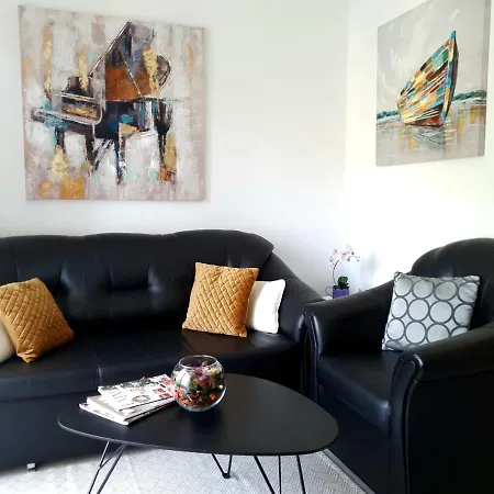 Orchid Seaview With Garage Parking Apartman *
