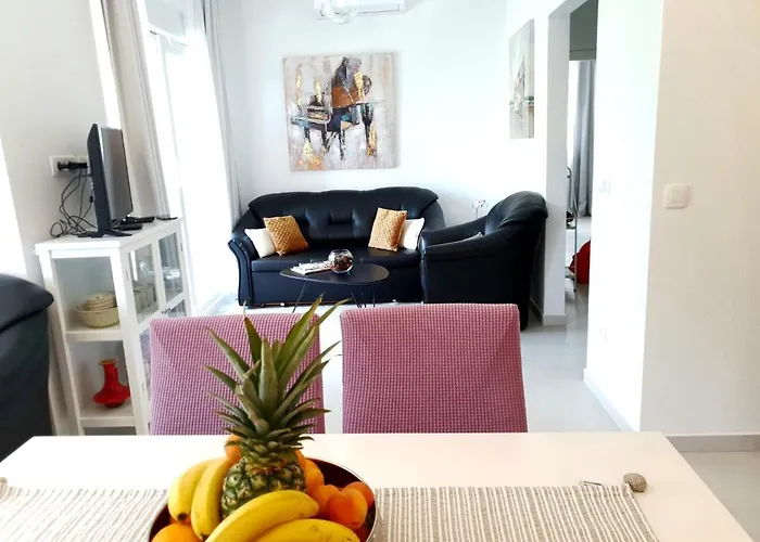 Orchid Seaview With Garage Parking